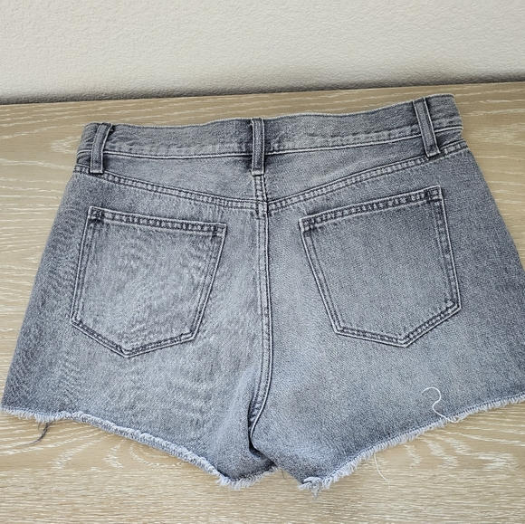 Joe's Jeans Distressed Gray Denim Shorts Size 30 - Picture 2 of 4
